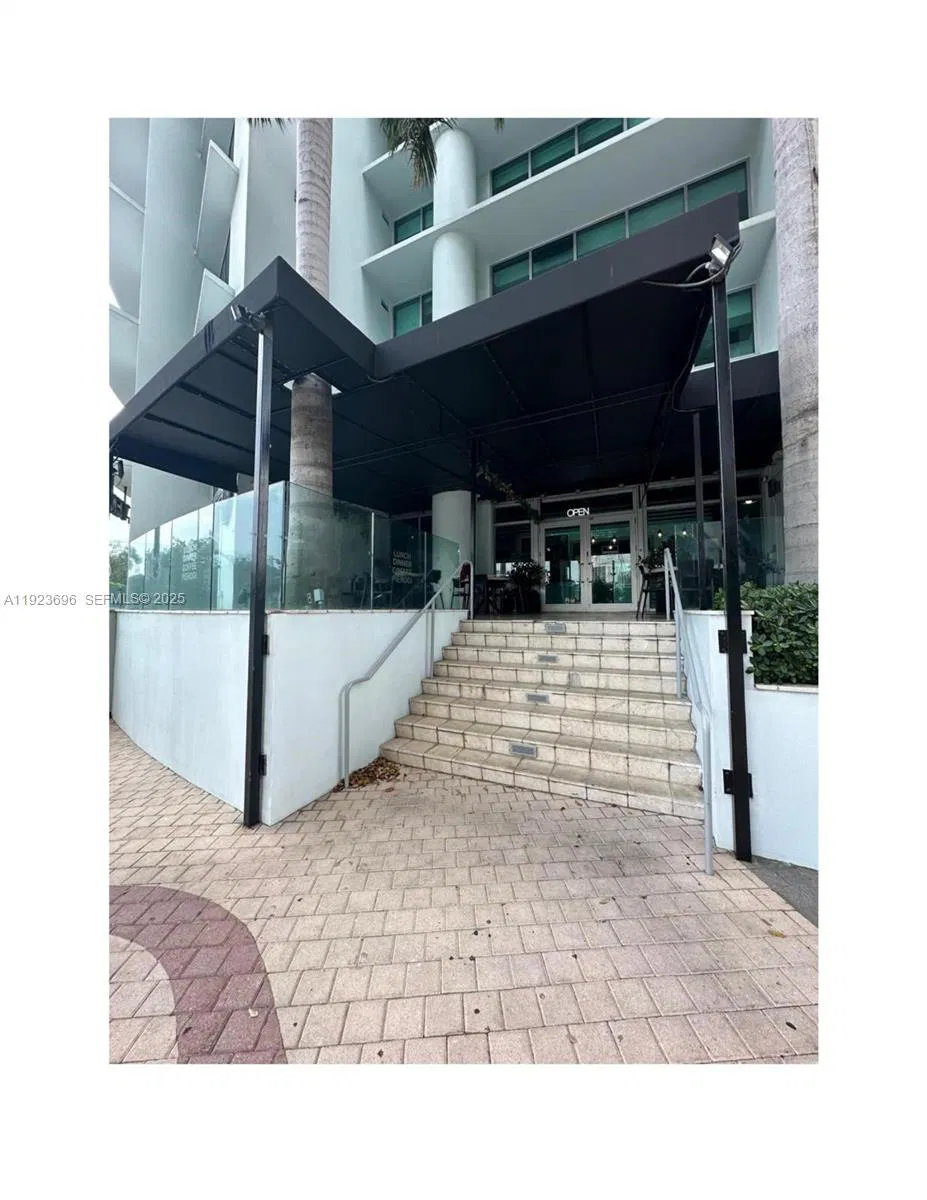 Turnkey Restaurant with Prime Museum Park Location