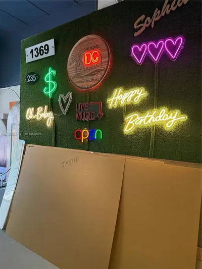 Profitable Sign Manufacturer with Established Client Base