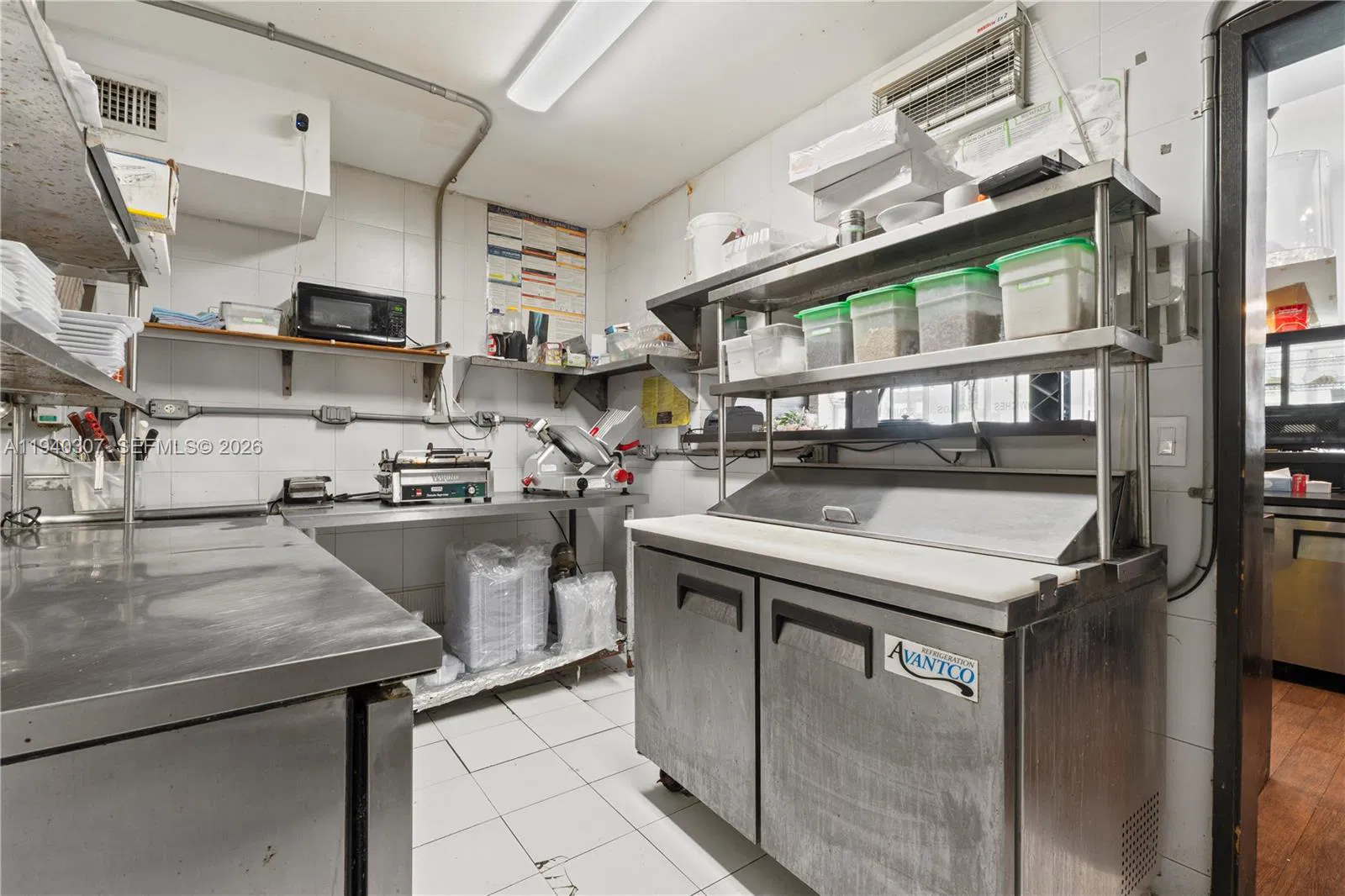 Profitable Downtown Miami Restaurant with Consistent Daily Clientele