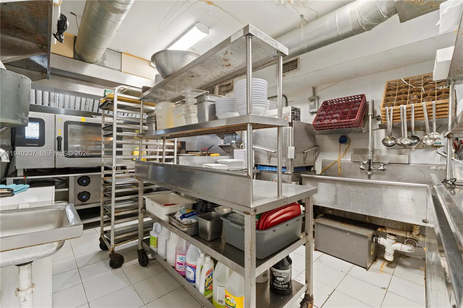 Profitable Downtown Miami Restaurant with Consistent Daily Clientele