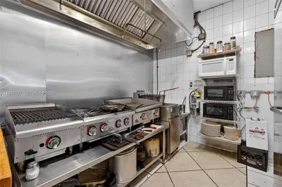 Iconic Turnkey Restaurant with Streamlined Operations