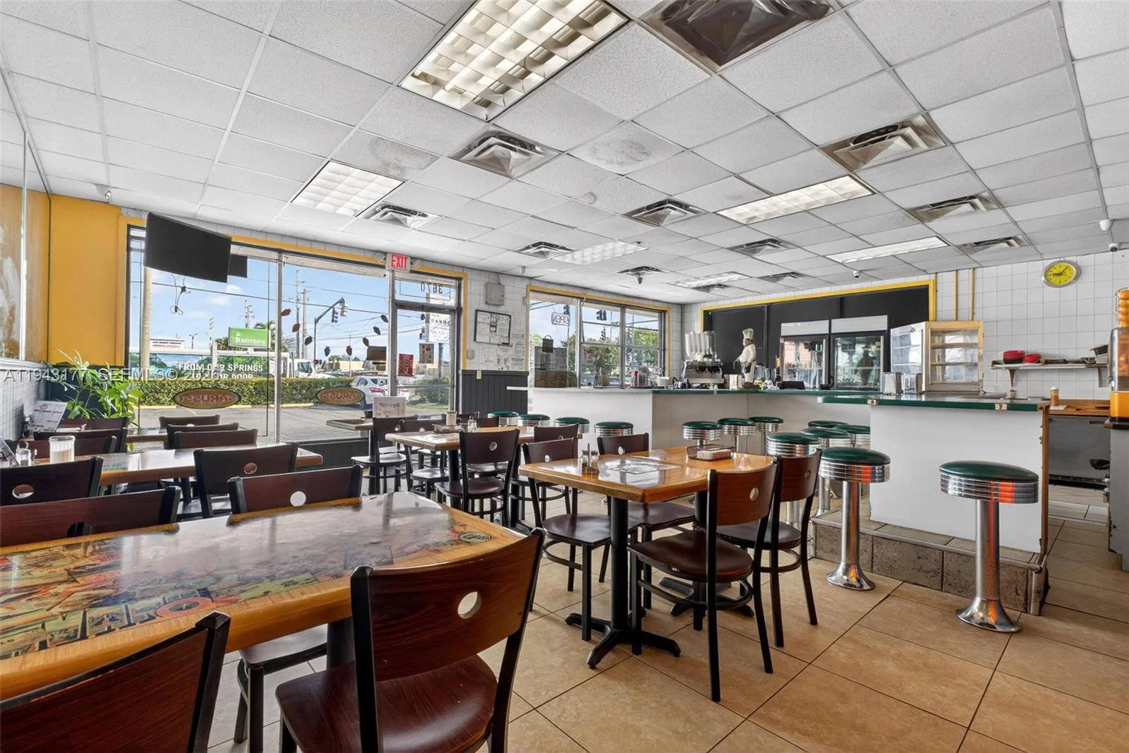 Iconic Turnkey Restaurant with Streamlined Operations