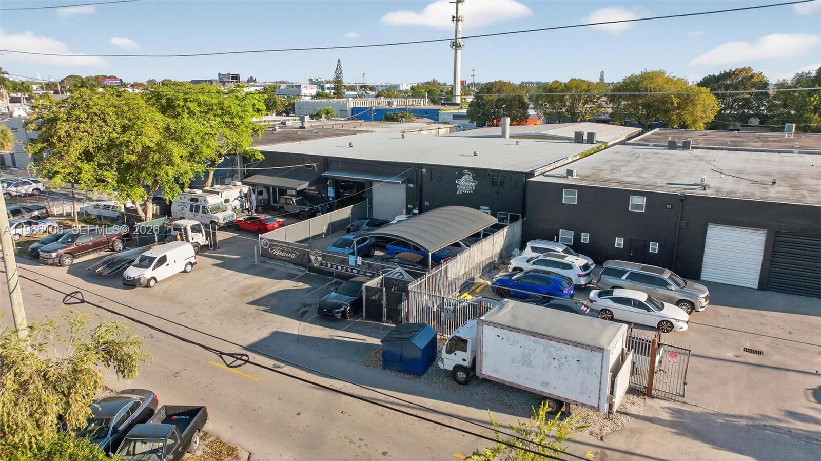 Complete Auto Paint Shop Assets with Professional Spray Booth