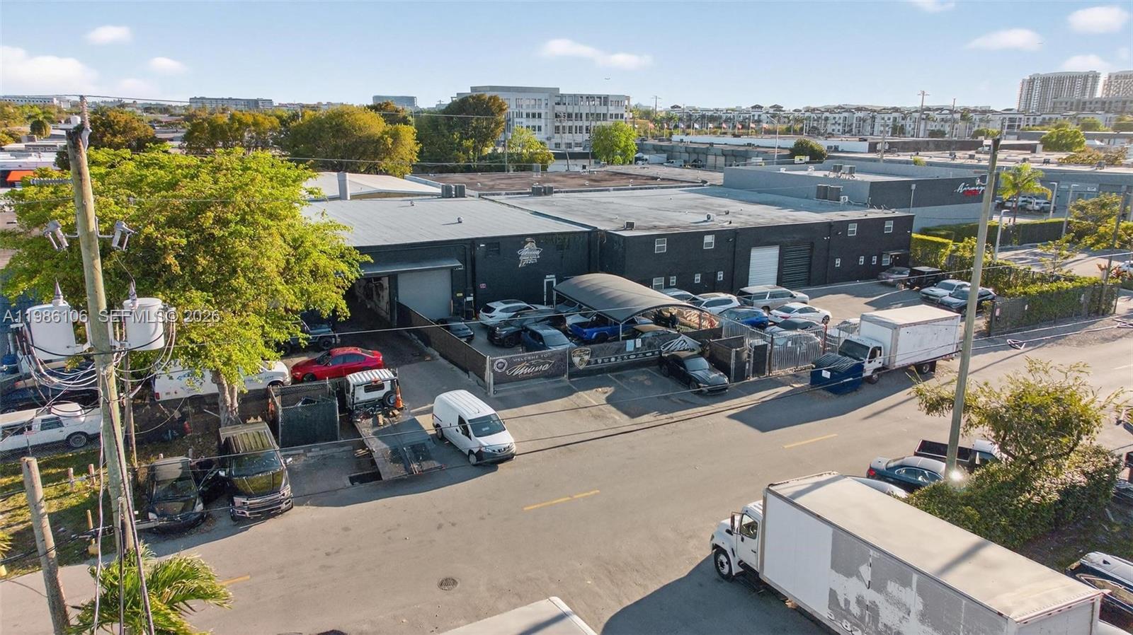 Complete Auto Paint Shop Assets with Professional Spray Booth