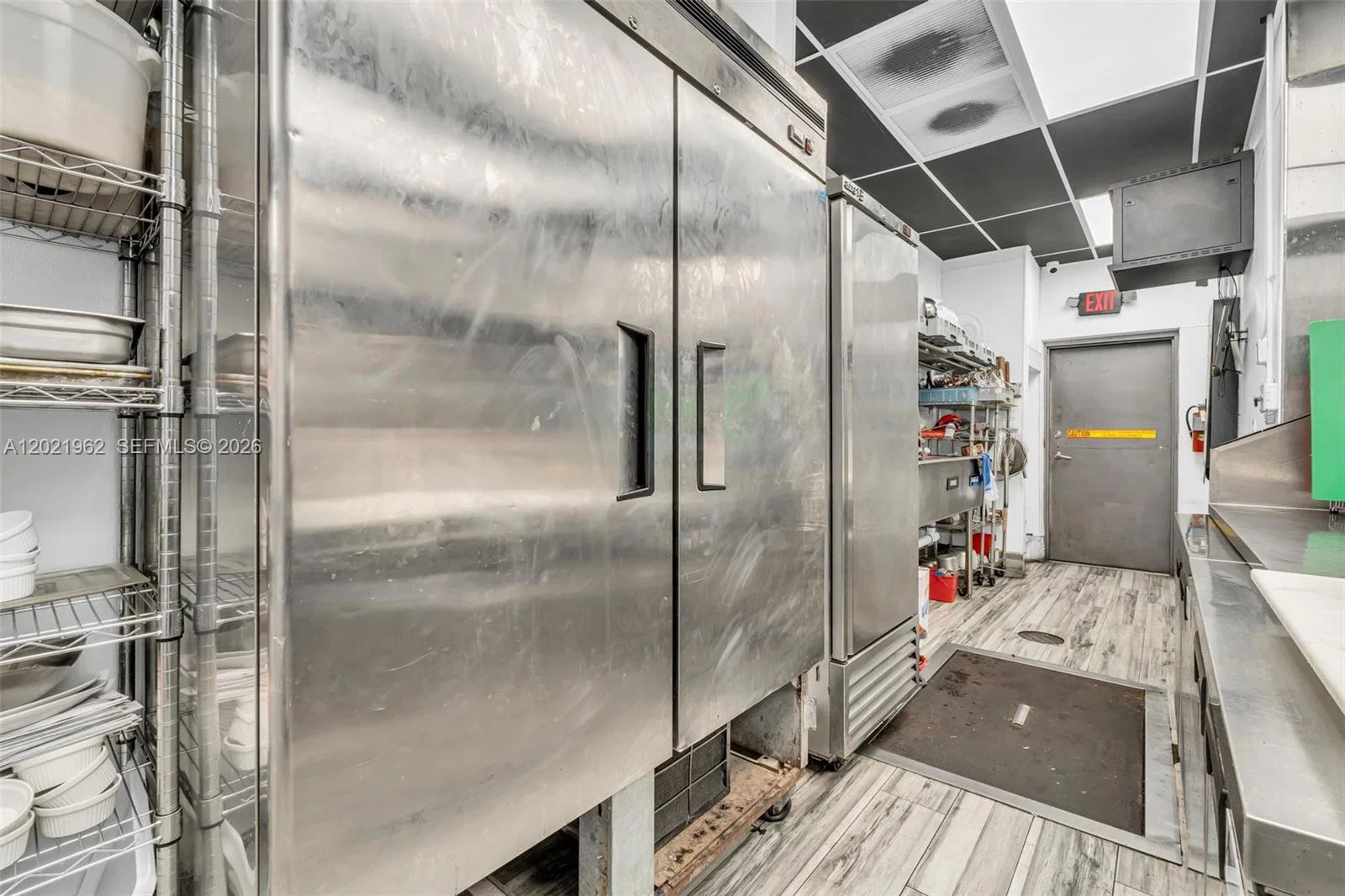 Turnkey Restaurant with Brand New Equipment and Long Term Lease