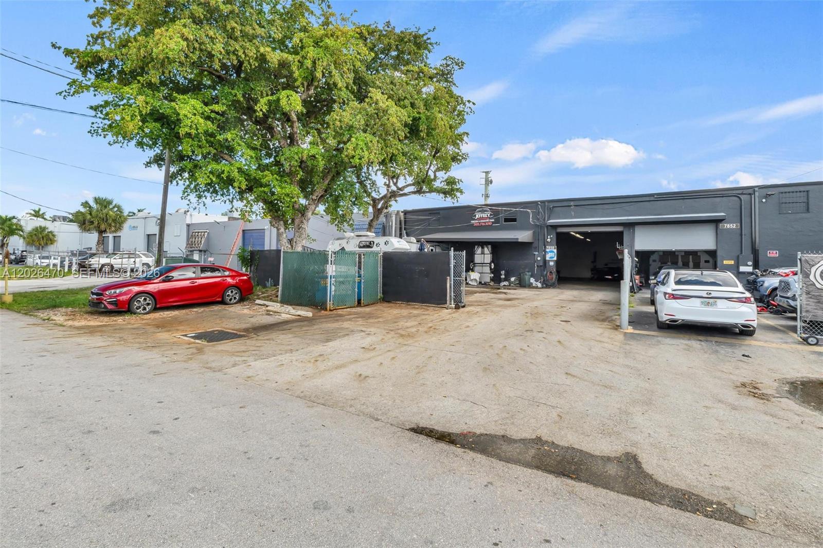 Established Auto Body Repair Shop with Loyal Customer Base