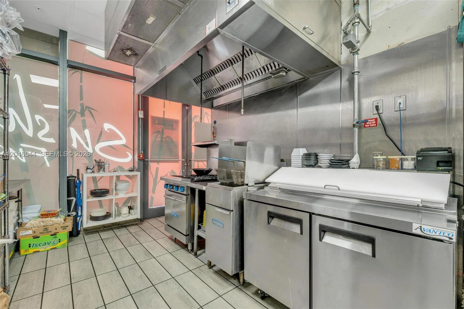 Turnkey Restaurant in Prime Downtown Miami Location