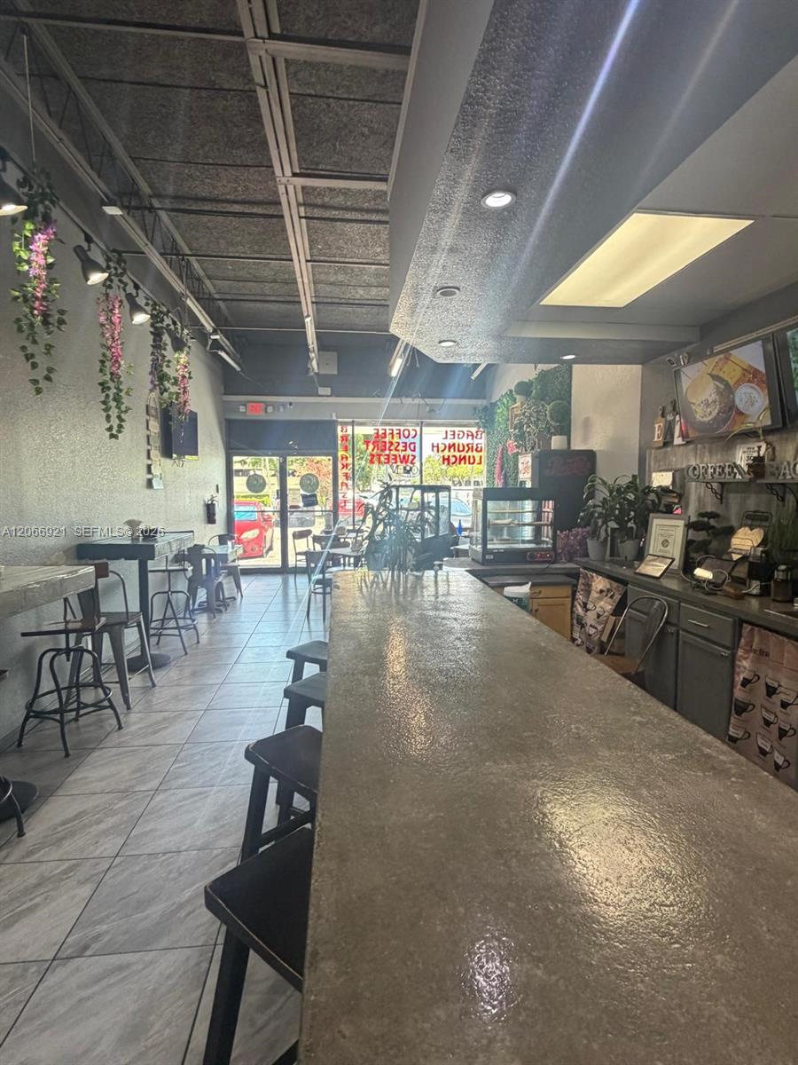Award Winning Cafe with Prime Location and Growth Potential