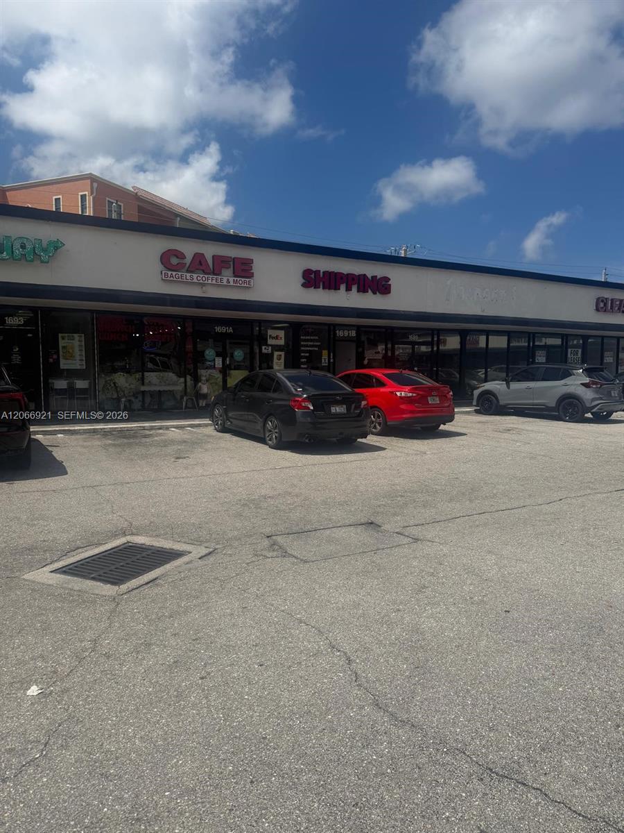 Award Winning Cafe with Prime Location and Growth Potential