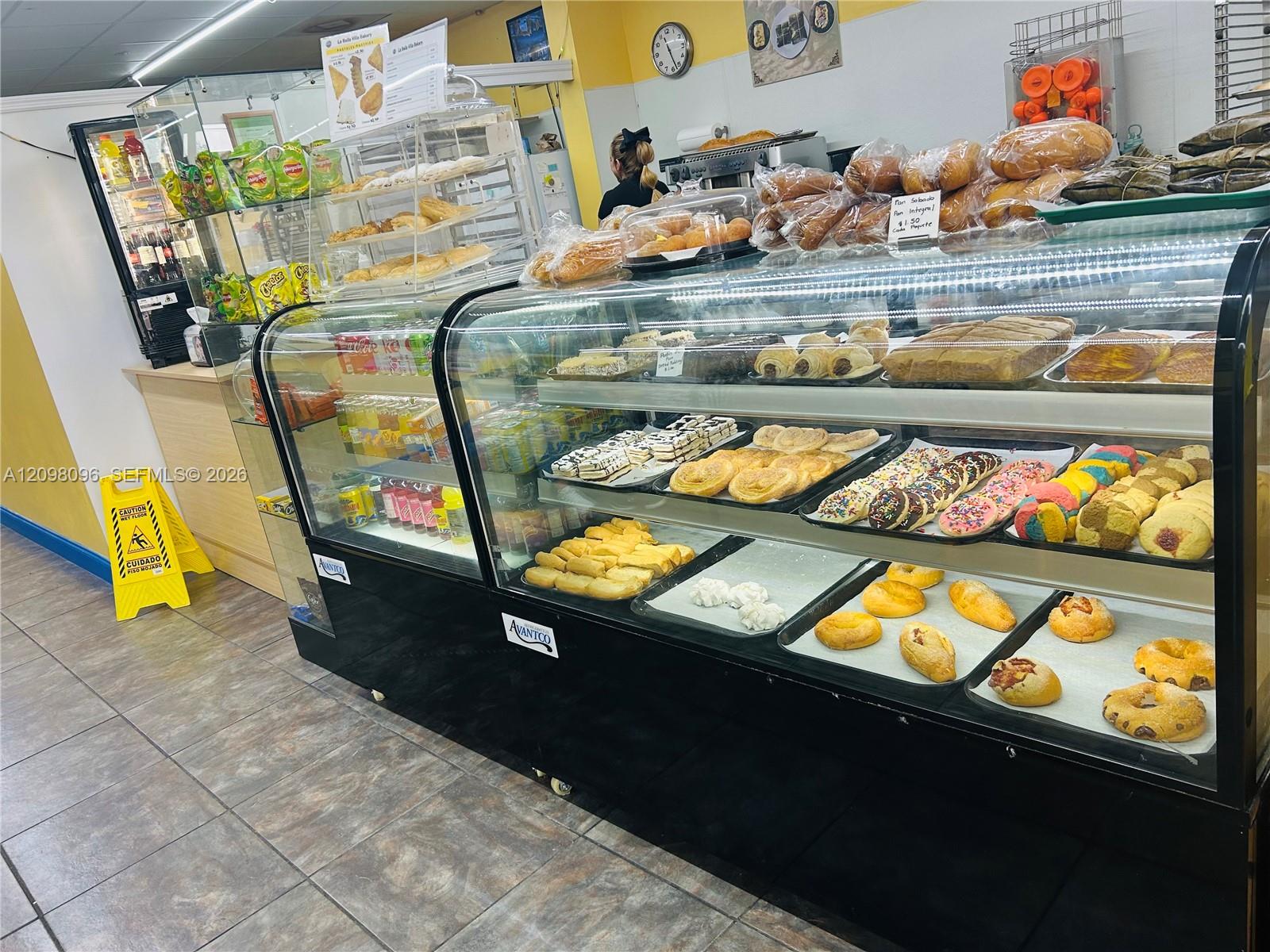 Established Bakery Cafe with Loyal Clientele