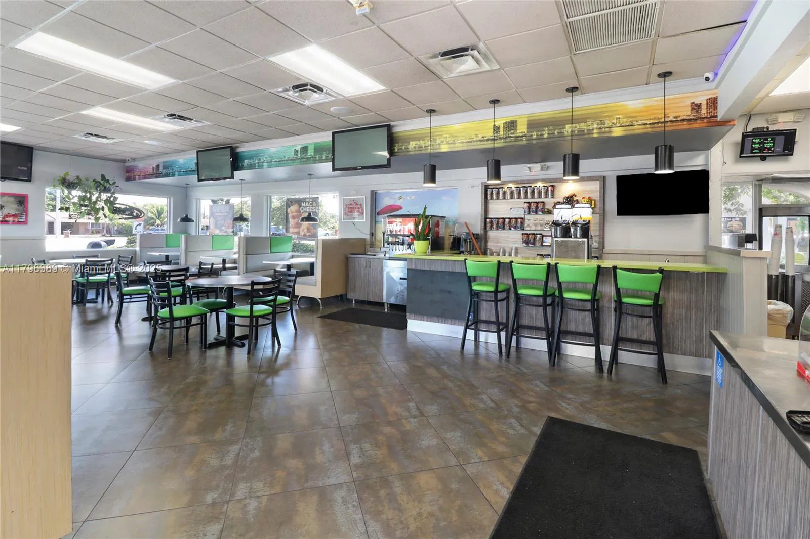 Turnkey Quick Service Restaurant with Prime Real Estate