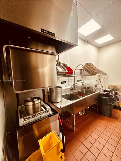 Turnkey Restaurant with Prime Oceanfront Location