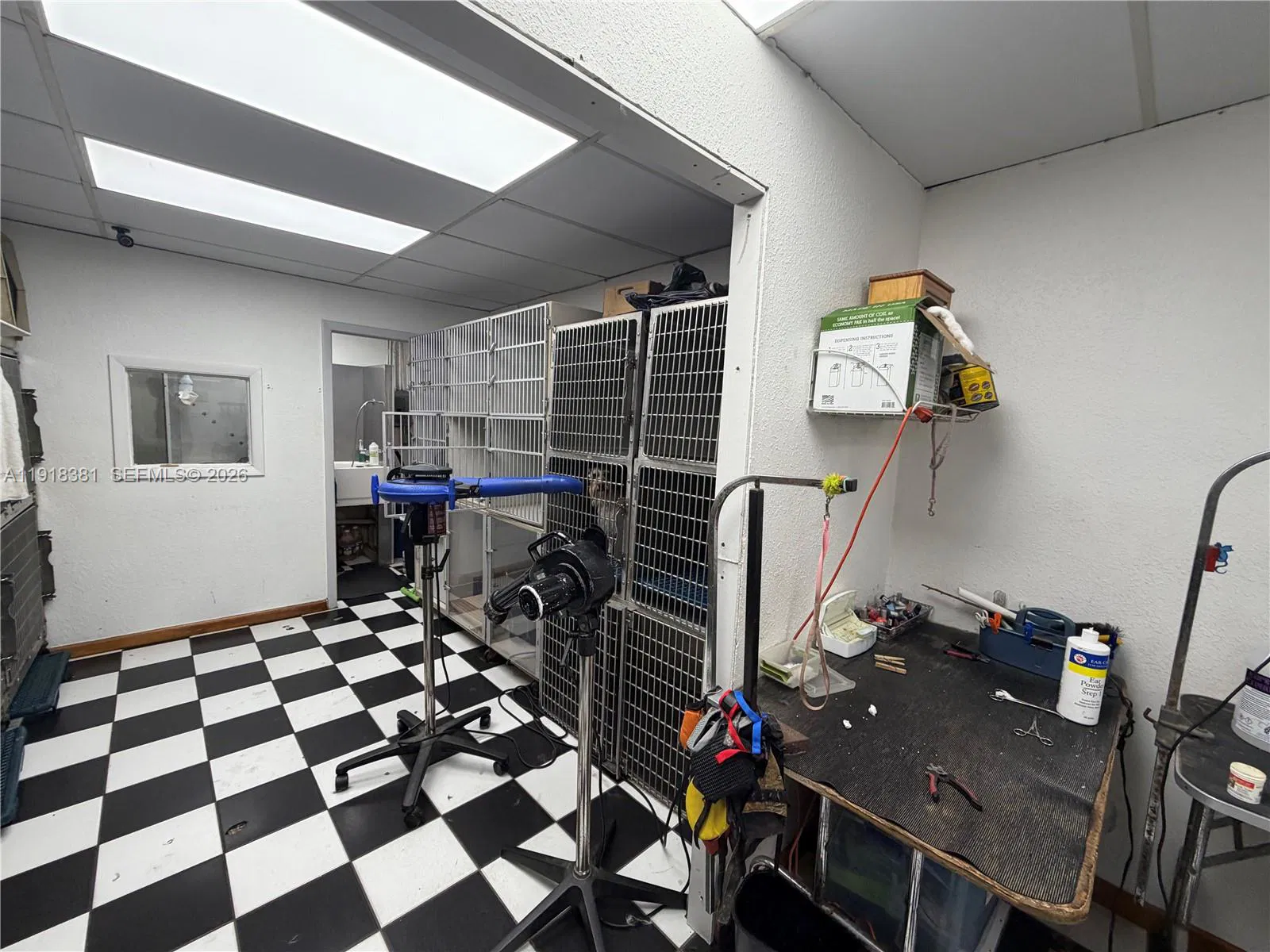 Established Pet Grooming and Boarding Facility with Loyal Clientele