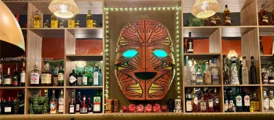 Established Restaurant and Bar with Valuable 4COP SFS Liquor License