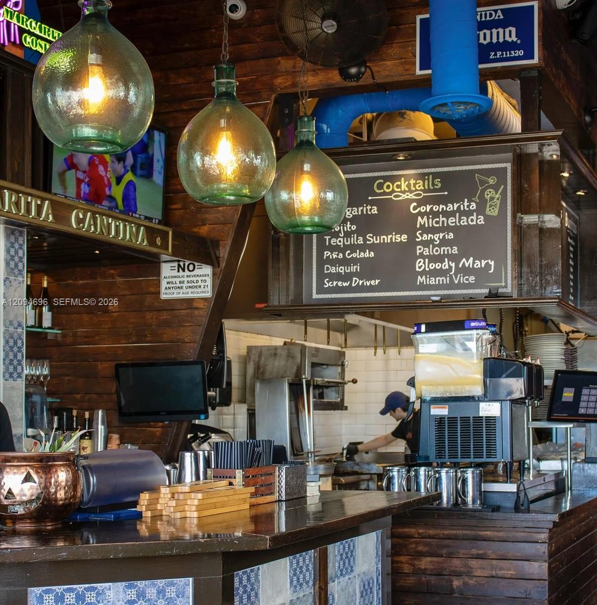 Established Mexican Restaurant with Prime Oceanfront Seating