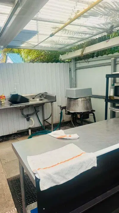 Established Caribbean Restaurant with Loyal Repeat Customers