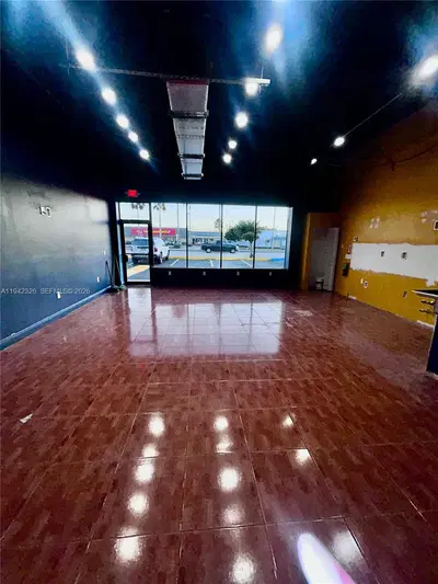 Prime Commercial Space with High Traffic Location