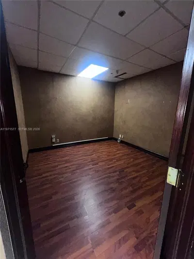 Turnkey Professional Office Space with All Inclusive Utilities