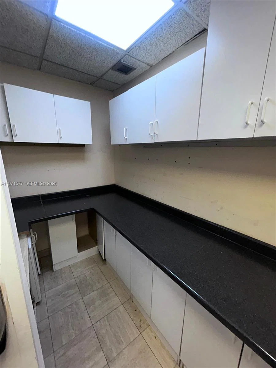 Turnkey Professional Office Space with All Inclusive Utilities