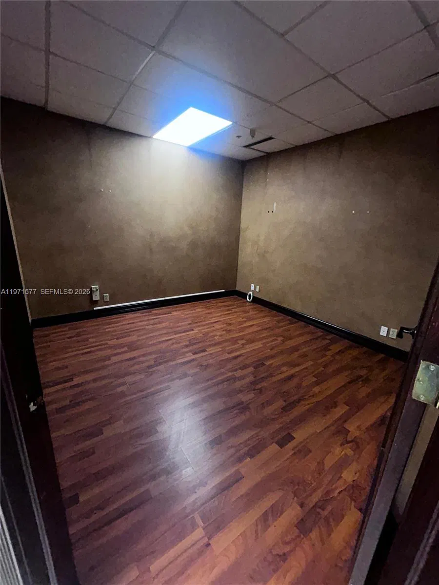 Turnkey Professional Office Space with All Inclusive Utilities