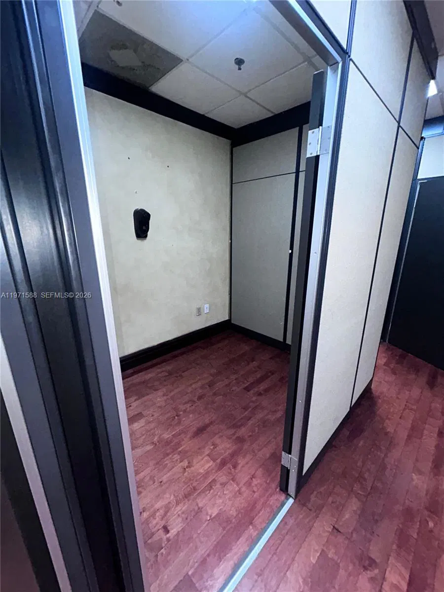 Turnkey Office Space with All Inclusive Utilities