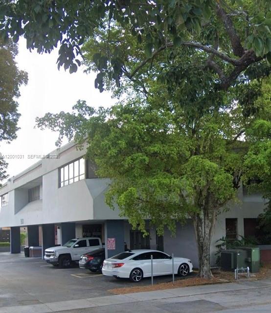 Prime Office Space for Immediate Occupancy