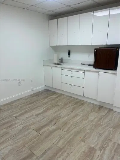 Premier Medical Office Space for Lease with Included Utilities