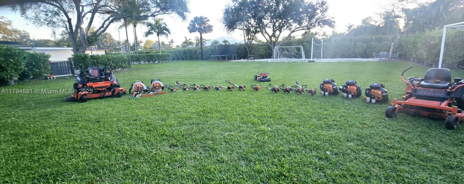 Established Service Business with Strong Commercial Clientele