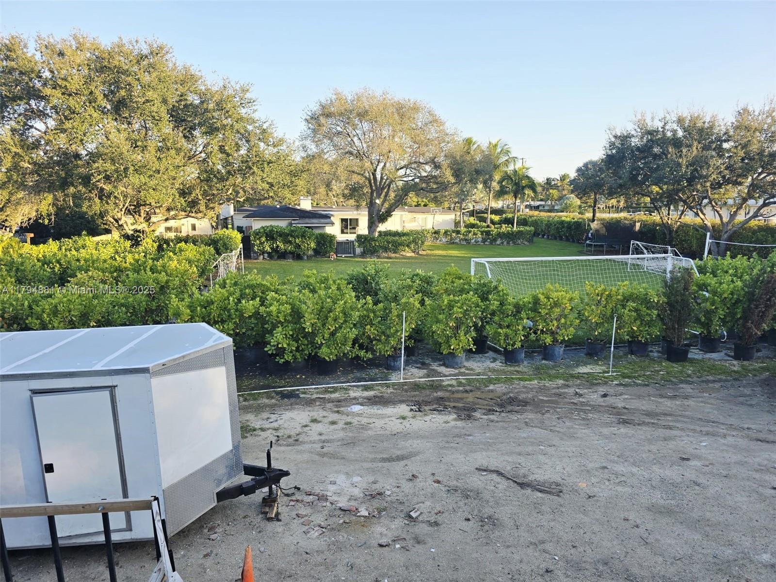 Established Service Business with Strong Commercial Clientele