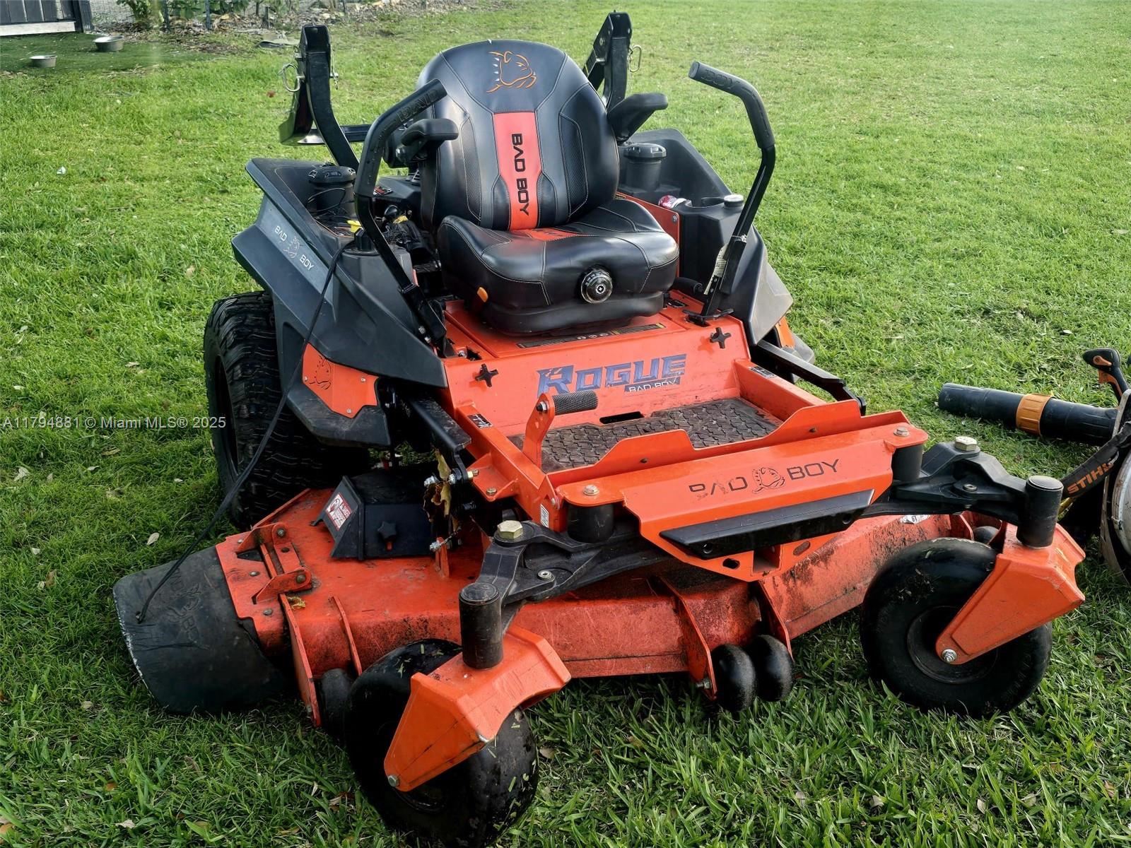 Established Service Business with Strong Commercial Clientele