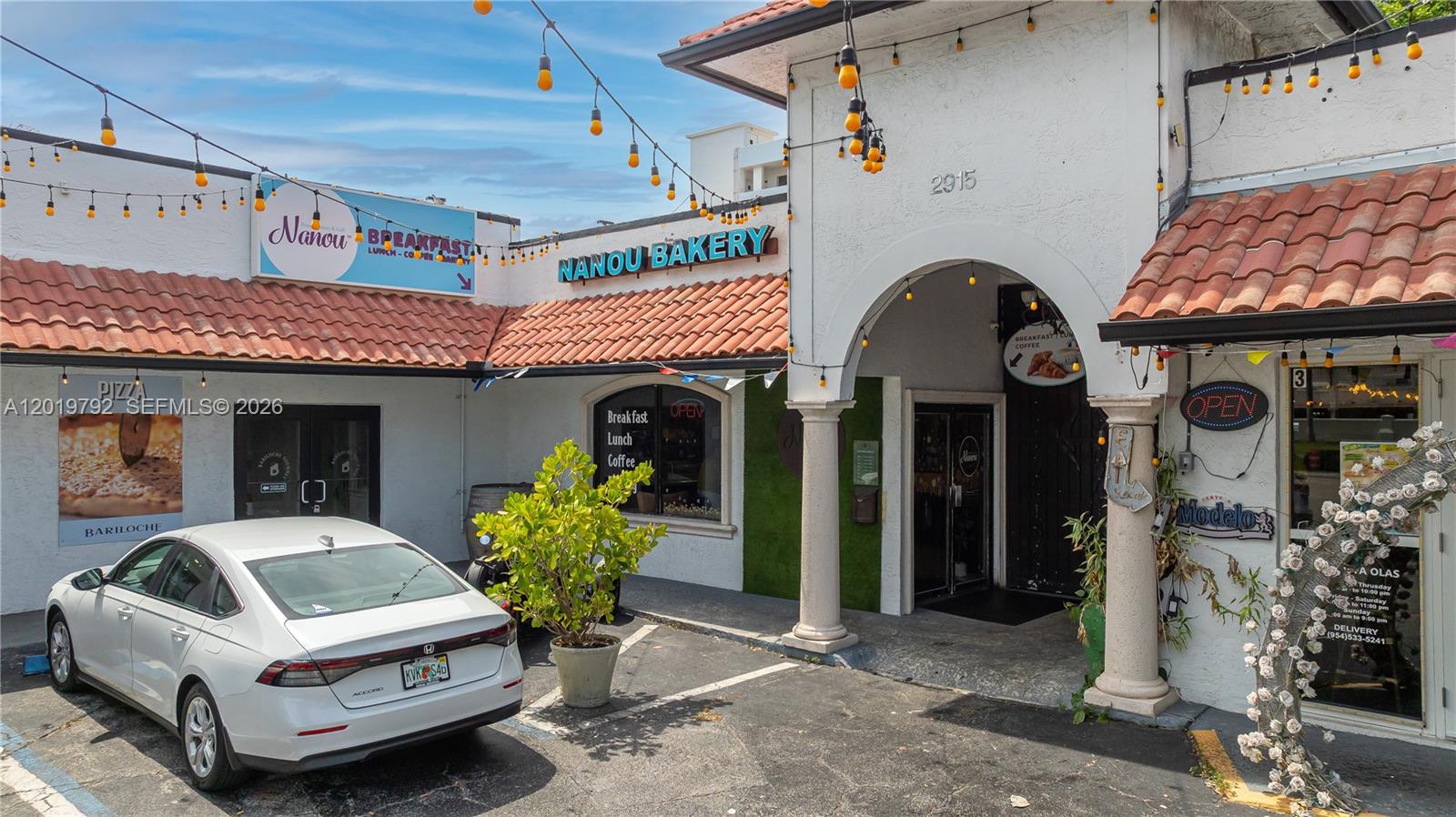 Profitable French Bakery Cafe with Strong Recurring Clientele