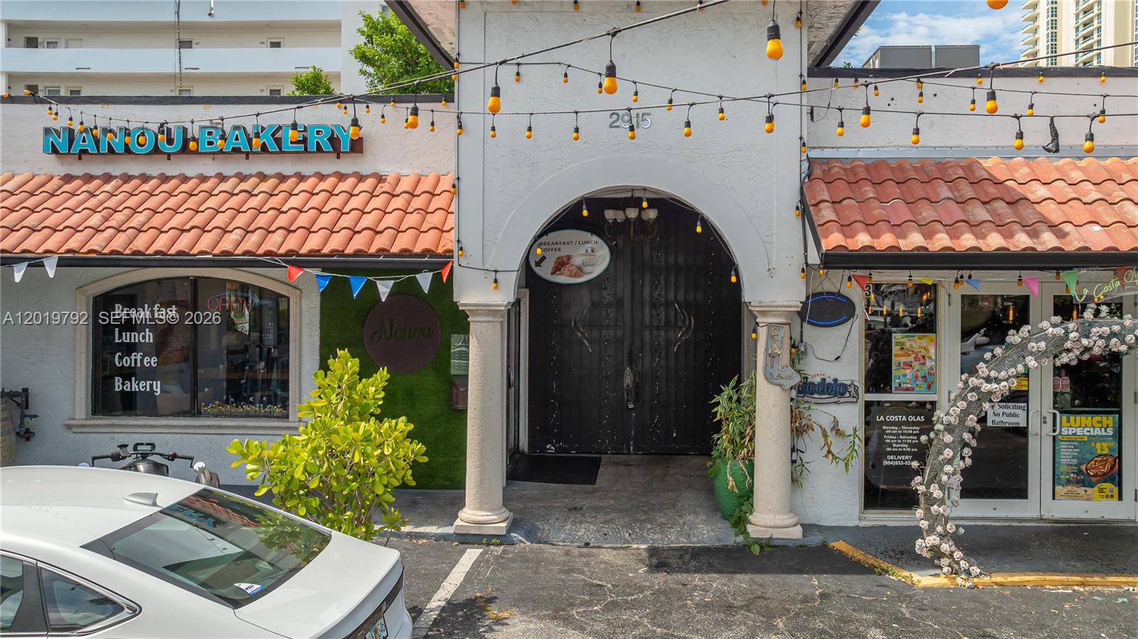 Profitable French Bakery Cafe with Strong Recurring Clientele