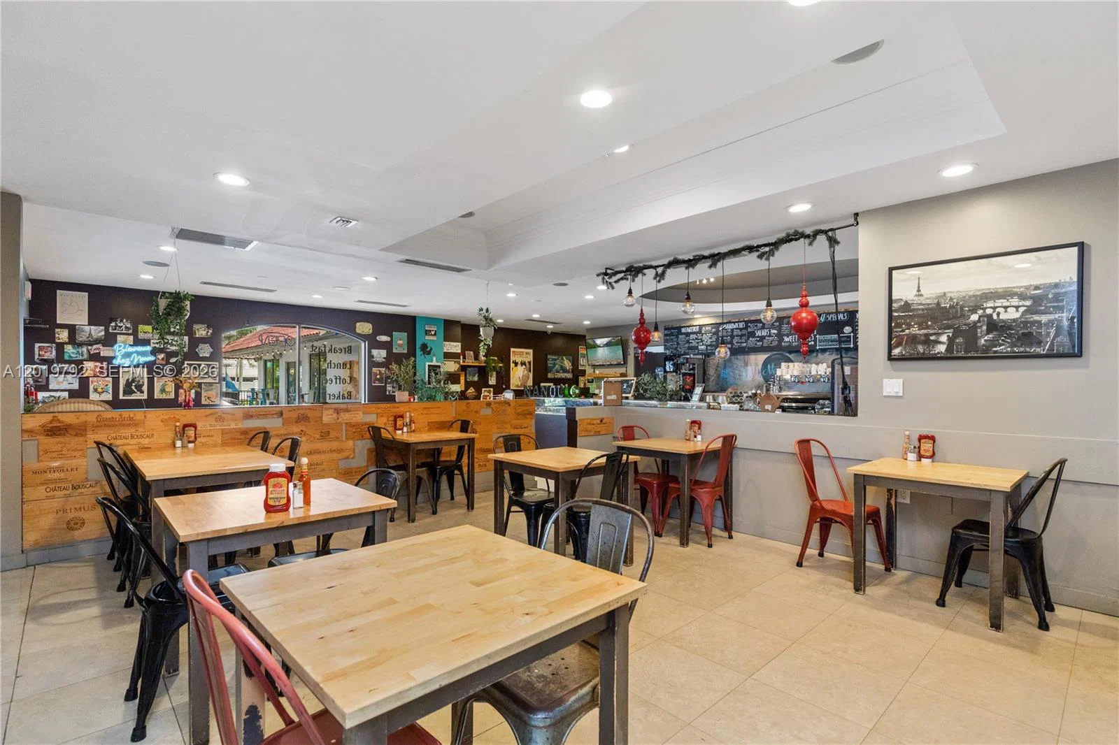 Profitable French Bakery Cafe with Strong Recurring Clientele