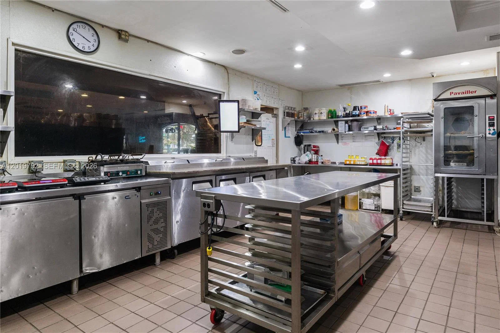 Profitable French Bakery Cafe with Strong Recurring Clientele