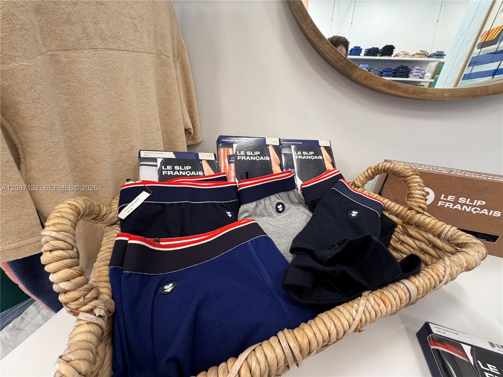 Boutique Luxury Men's Fashion Retailer