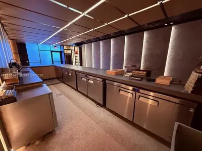 Prime Restaurant Asset Sale with Long Term Lease