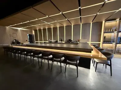 Prime Restaurant Asset Sale with Long Term Lease