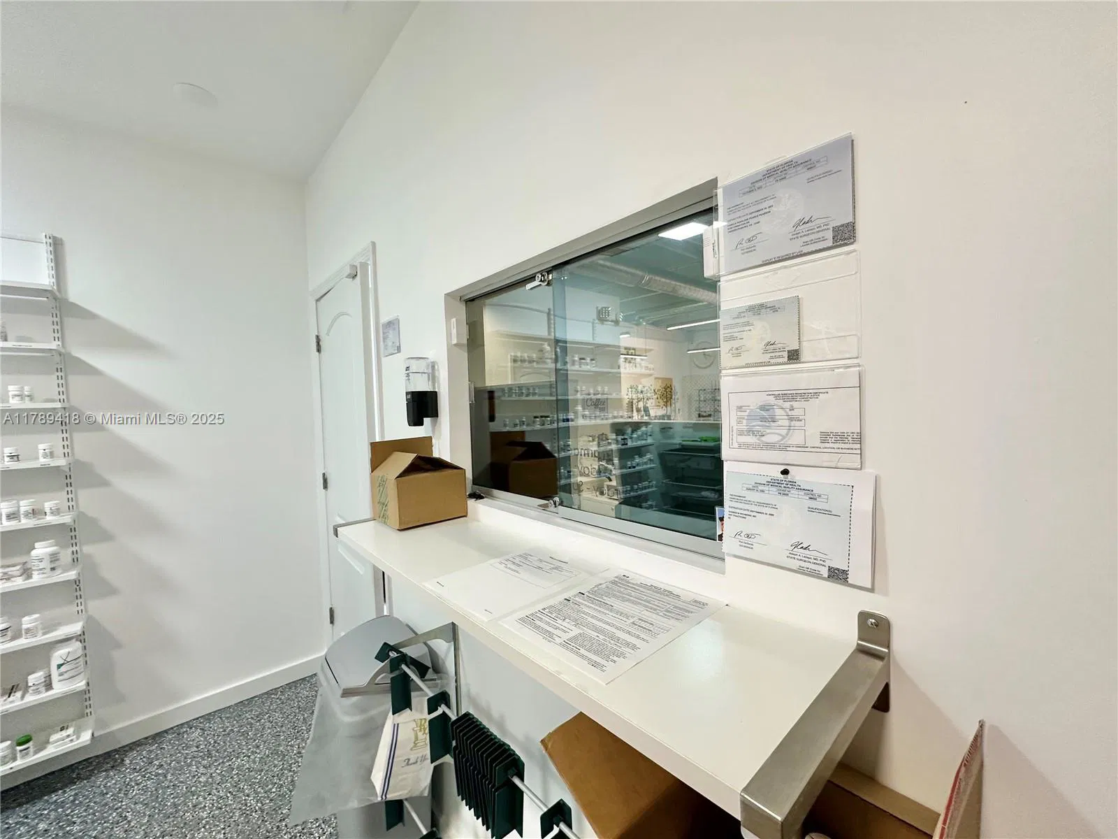 Turnkey Pharmacy with Established Customer Base