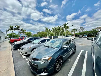 Turnkey Pharmacy with Established Customer Base