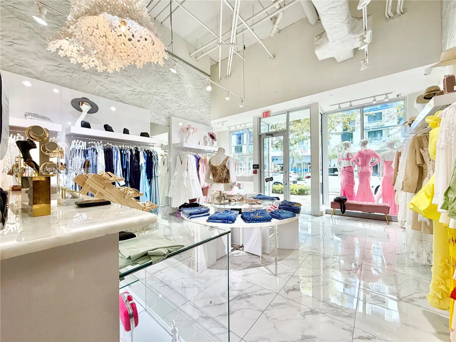 Premier Luxury Retail Boutique with Strong Online Presence