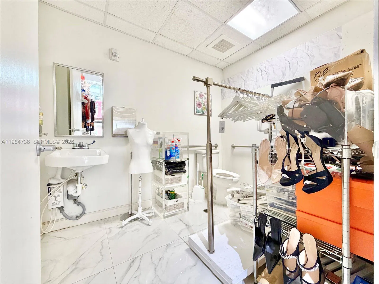 Premier Luxury Retail Boutique with Strong Online Presence