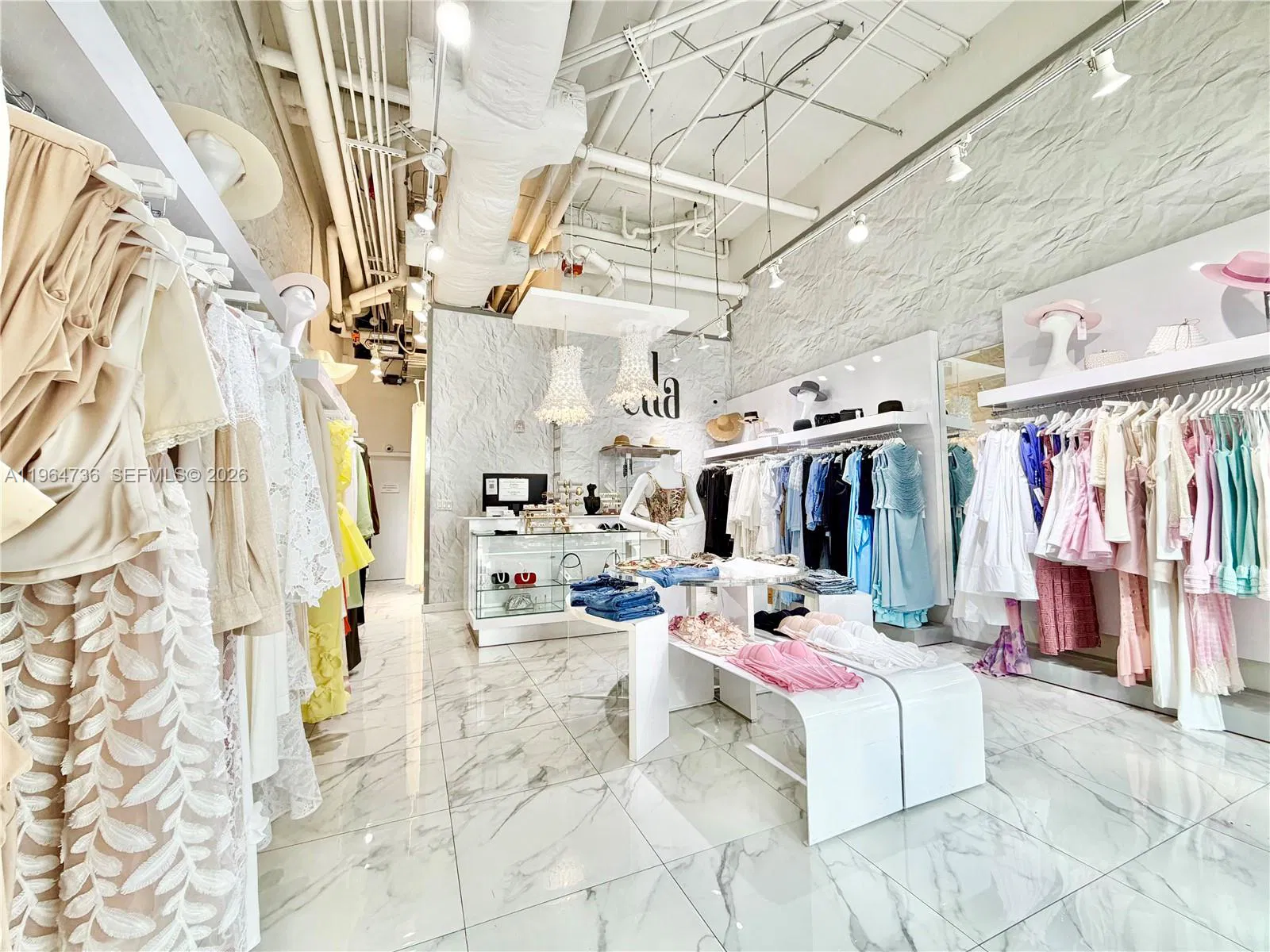 Premier Luxury Retail Boutique with Strong Online Presence