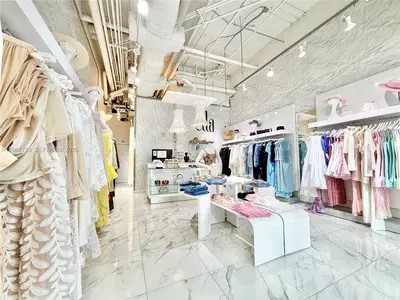 Premier Luxury Retail Boutique with Strong Online Presence