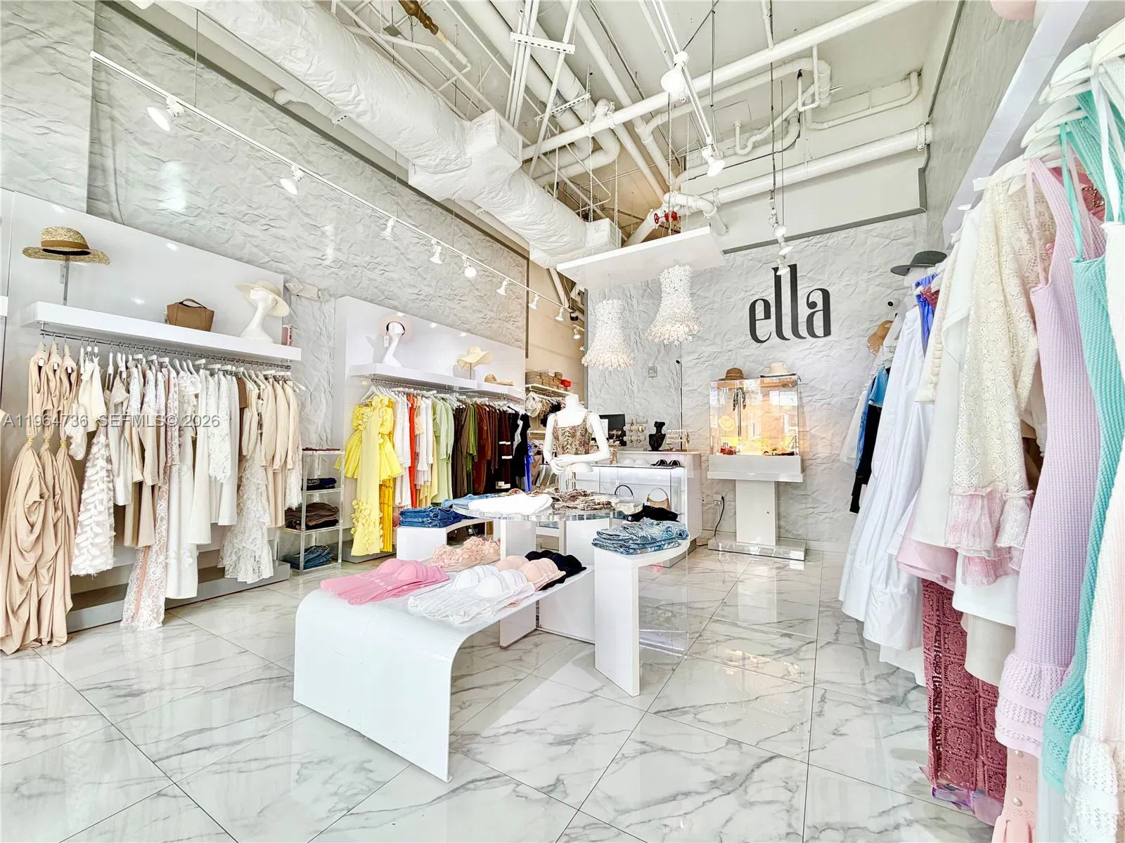 Premier Luxury Retail Boutique with Strong Online Presence