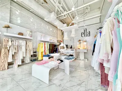 Premier Luxury Retail Boutique with Strong Online Presence