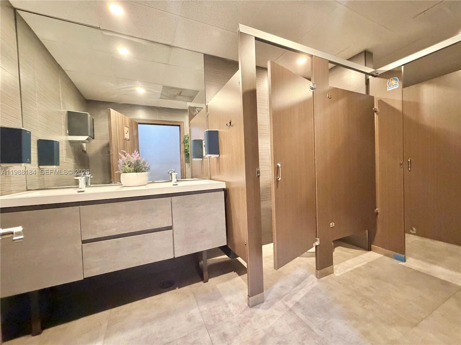 Complete Restaurant Equipment Package with 4COP Liquor License