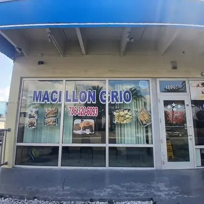 Turnkey Restaurant Asset Sale in High Traffic Location