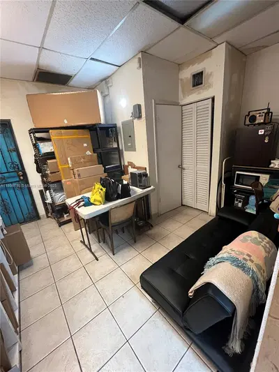 Established Postal and Administrative Services with Diverse Offerings