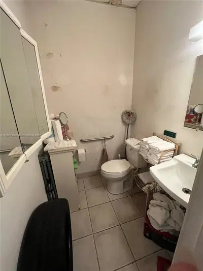 Established Postal and Administrative Services with Diverse Offerings