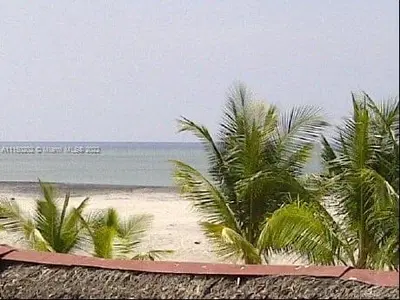 Premier Resort Property with Development Potential